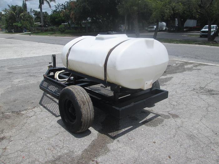 Used 300 Gallon Pull Behind Water Wagon