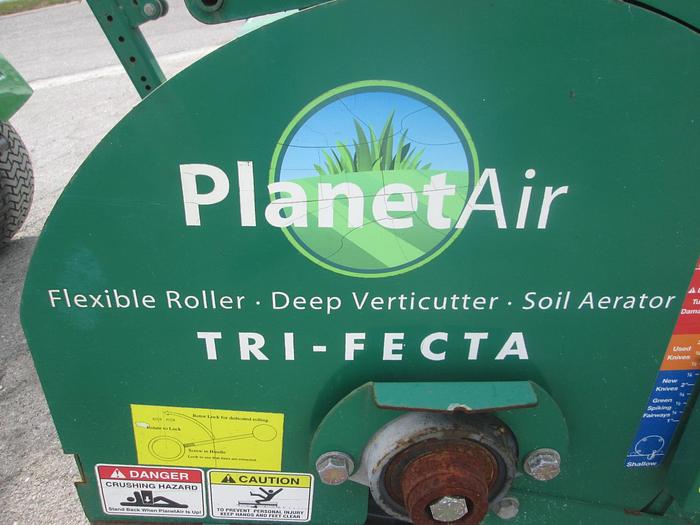 Used John Deere 2020a Pro Gator and Aerator