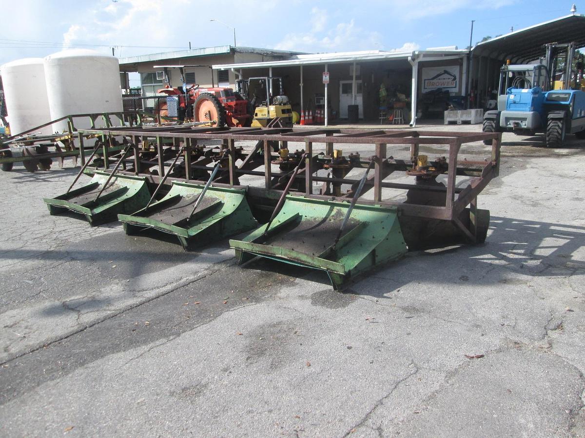 Used Kennco 3 Row Bedder with Hiller
