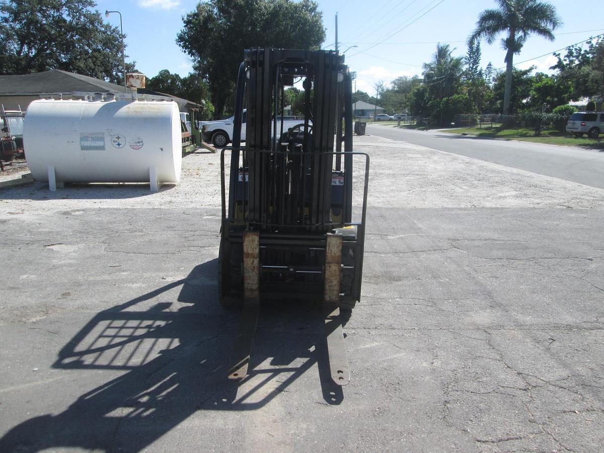 Used 2011 Yale GLP 060 Forklift