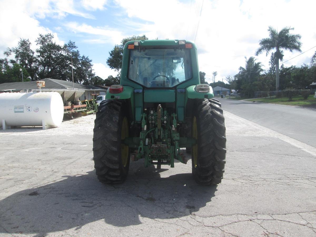 Used 2006 John Deere 7320 Tractor