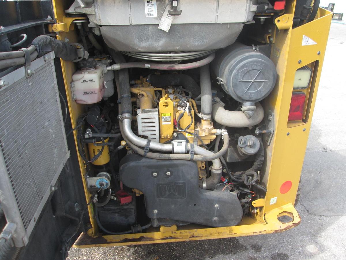 Used 2021 Caterpillar 259D3 Skid Steer