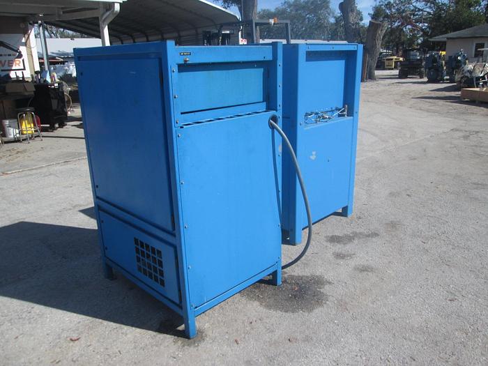 Used Mako Stationary Containment Fill Station and Breathing Air Compressor