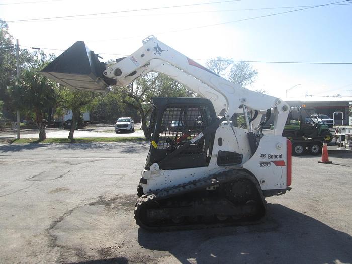Used 2019 Bobcat T740 Skid Steer