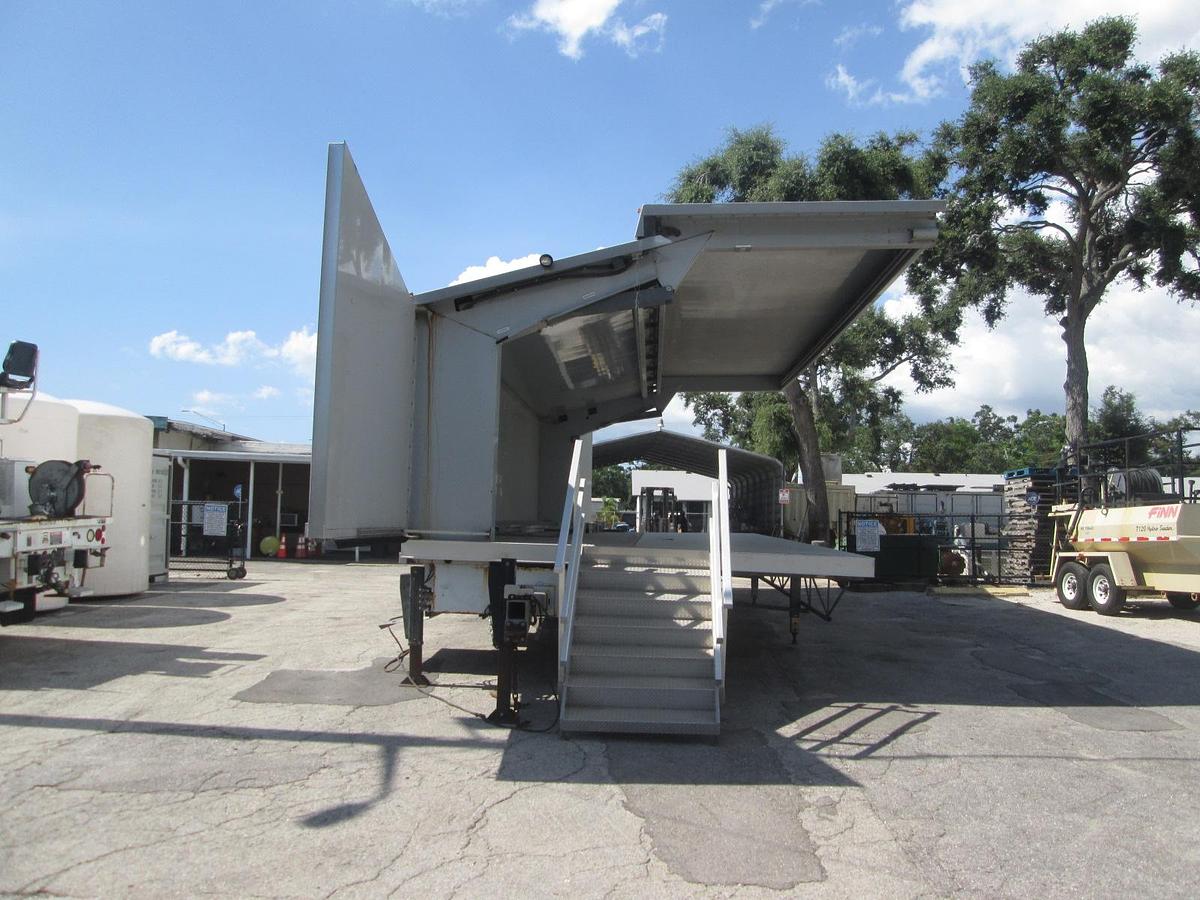 Used 2005 Century Industries Mobil Stage