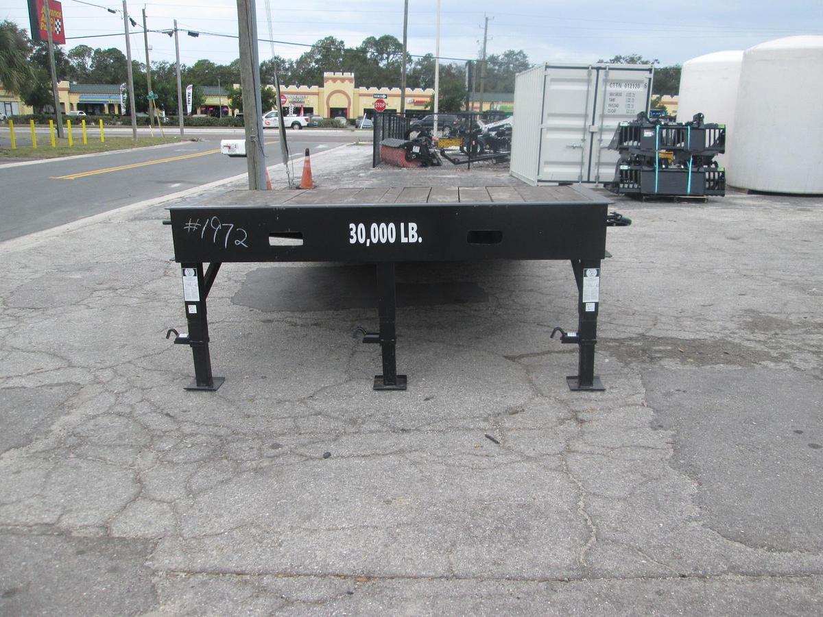 New 8'x20' Loading Ramp