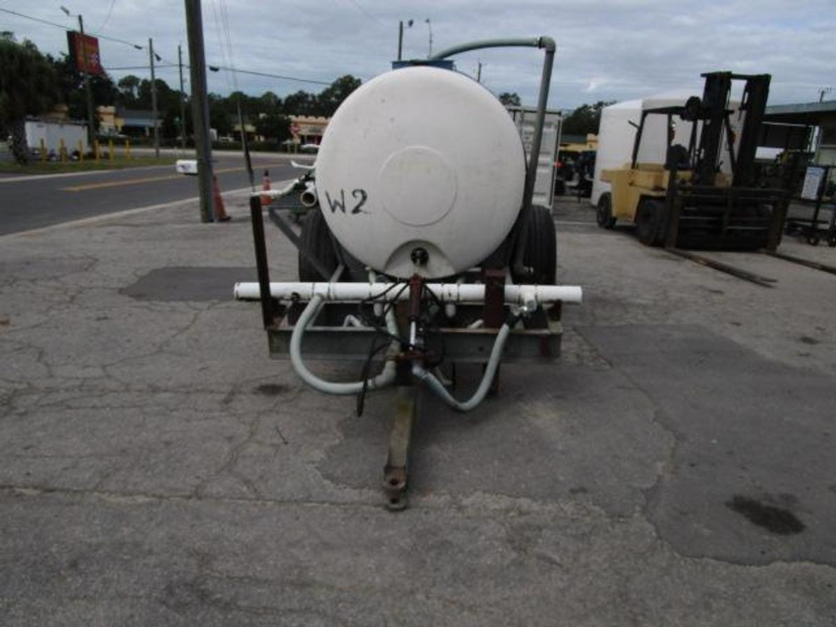 Used 1200 Gallon Kennco Water Wagon