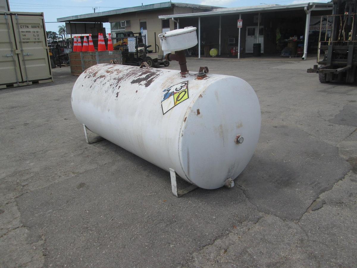 Used 600 Gallon Fuel Tank