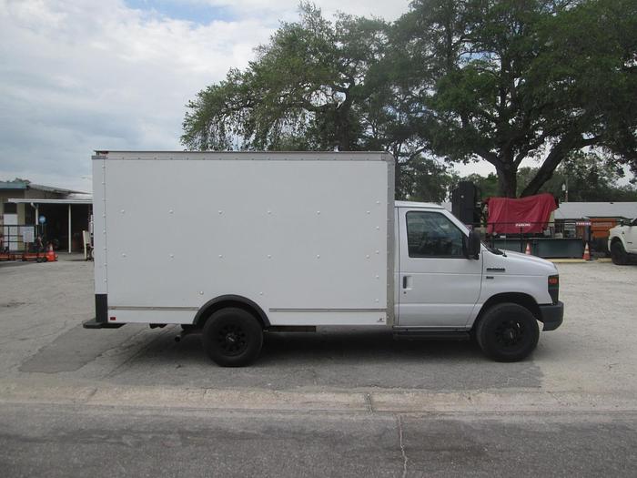 Used 2014 Ford E-350 Box Truck
