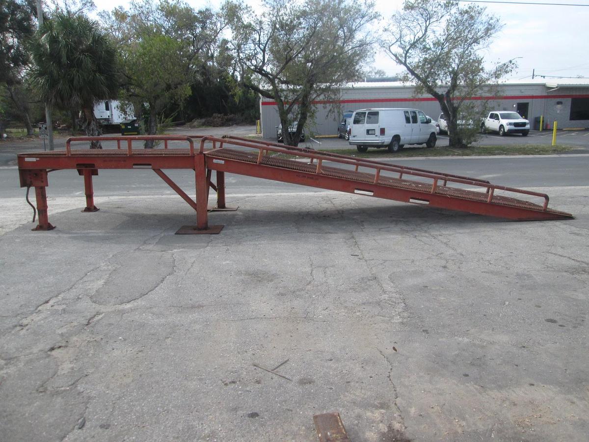 Used 30' 30,000LB Loading Ramp