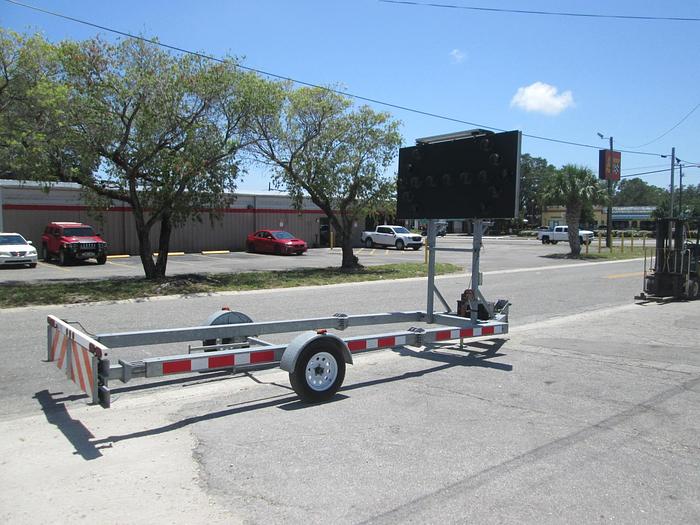 Used 2017 Gregory Industries Attenuator Crash Trailer