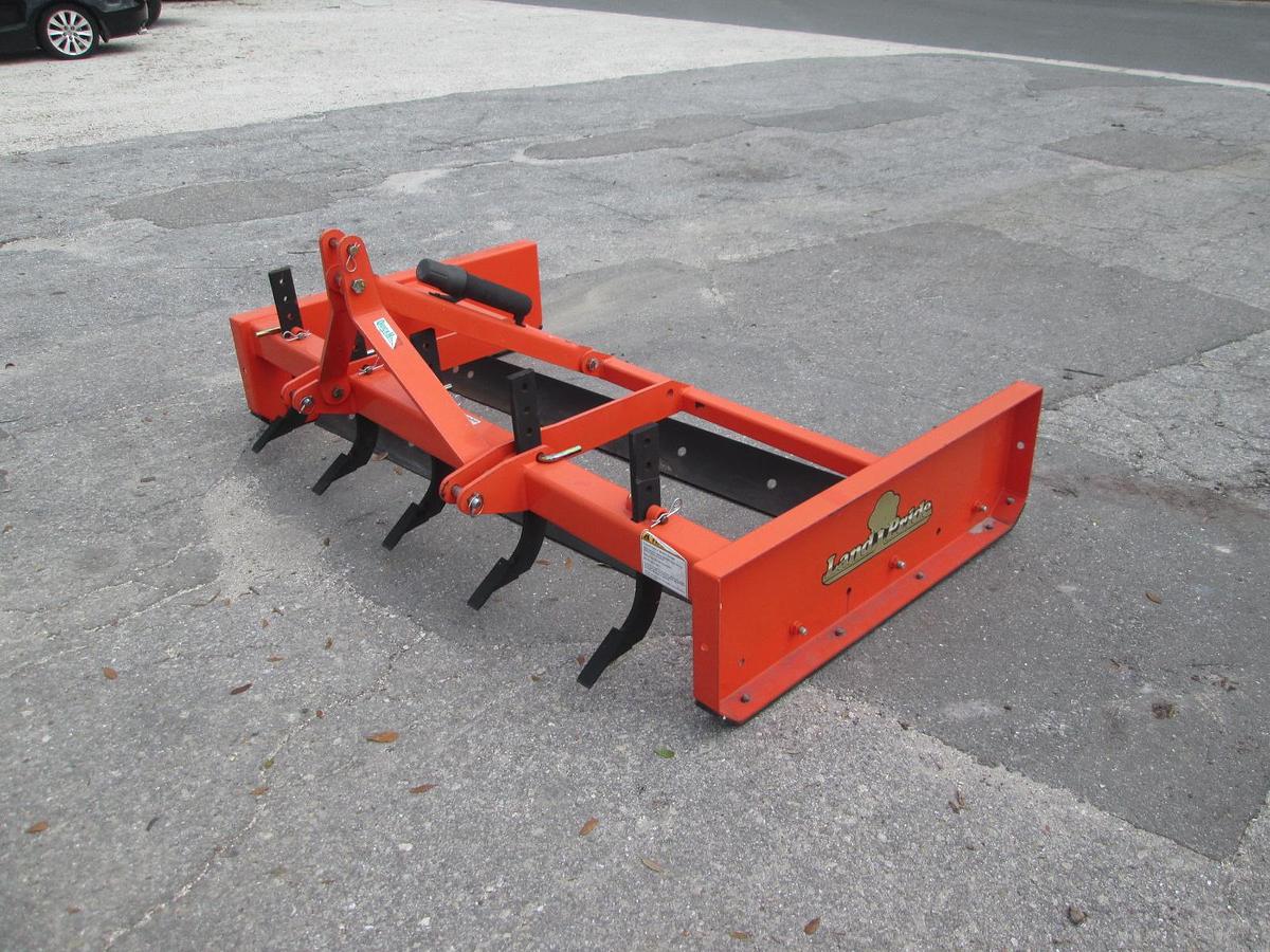 New Land Pride 6' 3 Point Land Leveler