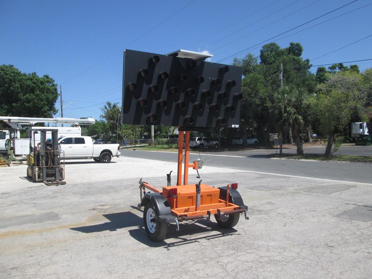 Used Vermac Towable Arrow Board