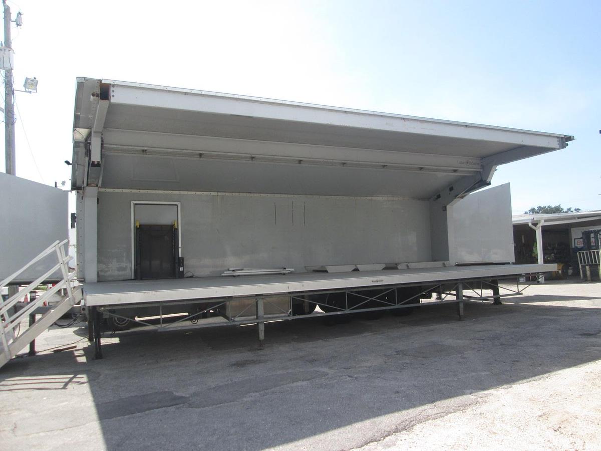 Used 2005 Century Industries Mobil Stage