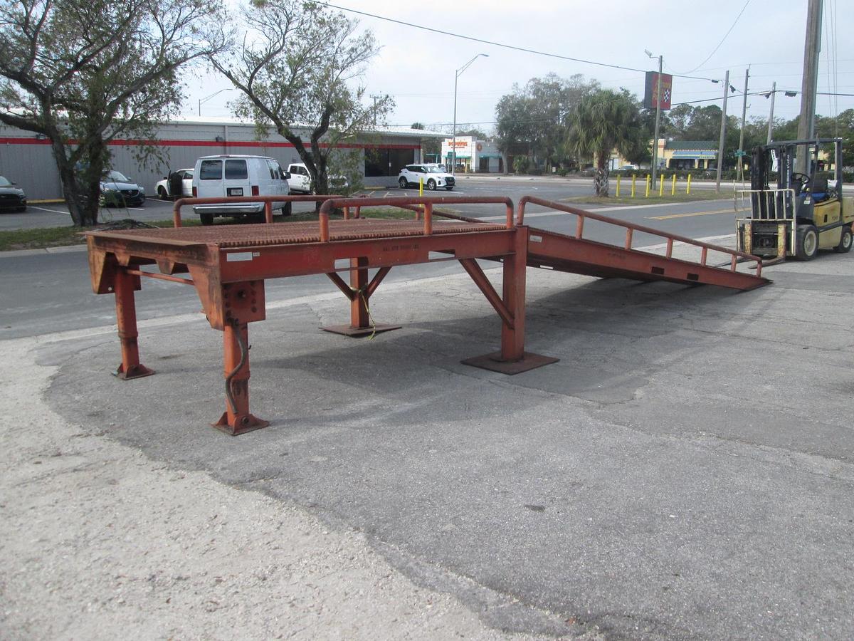 Used 30' 30,000LB Loading Ramp