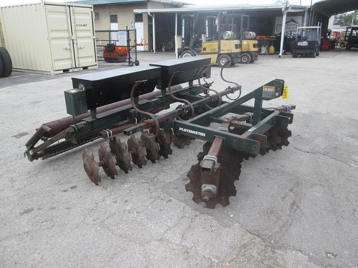 Used Plotmaster Hunter 800 Disc and Seeder