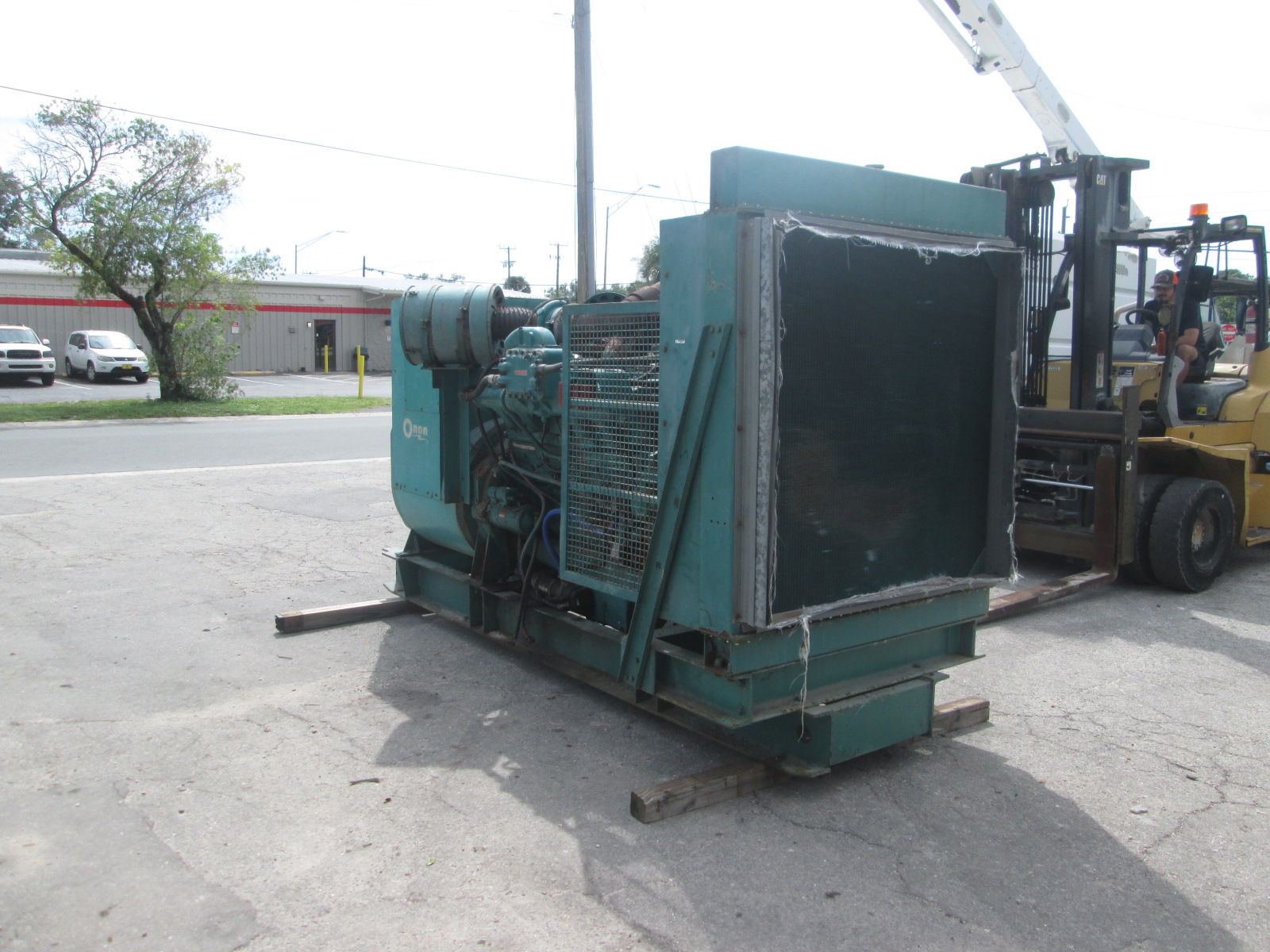 Used 500KW Cummins Onan Standby 