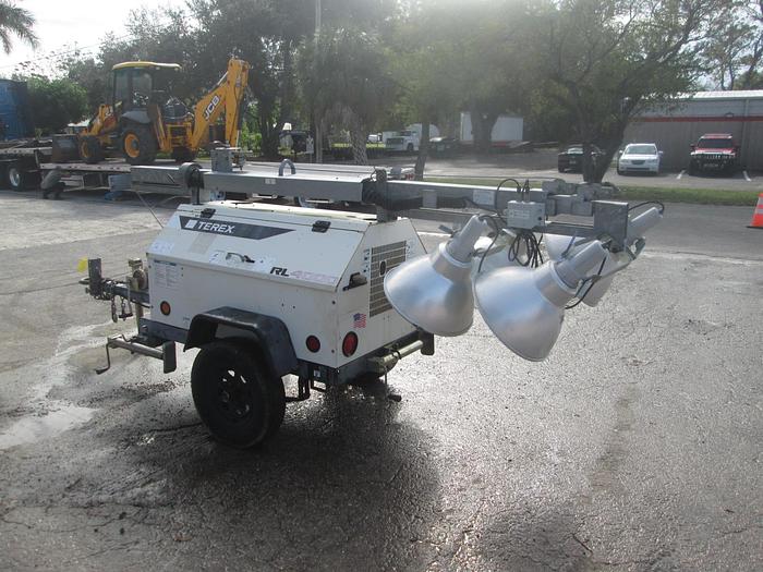 Used 2011 Terex Light Tower