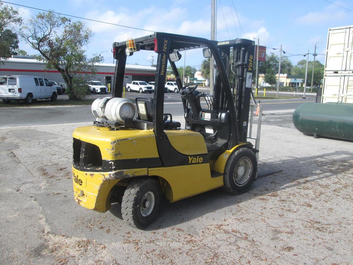 Used Yale GLP070VXE 6500 LB Forklift