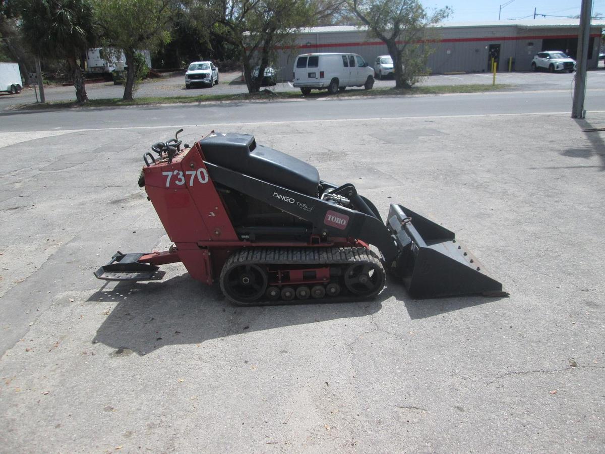 Used 2019 Toro Dingo TX525 Mini Skid Steer