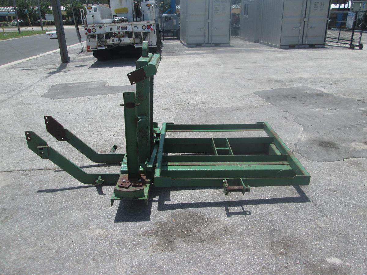 Used John Deere Herbicide Tank Holder