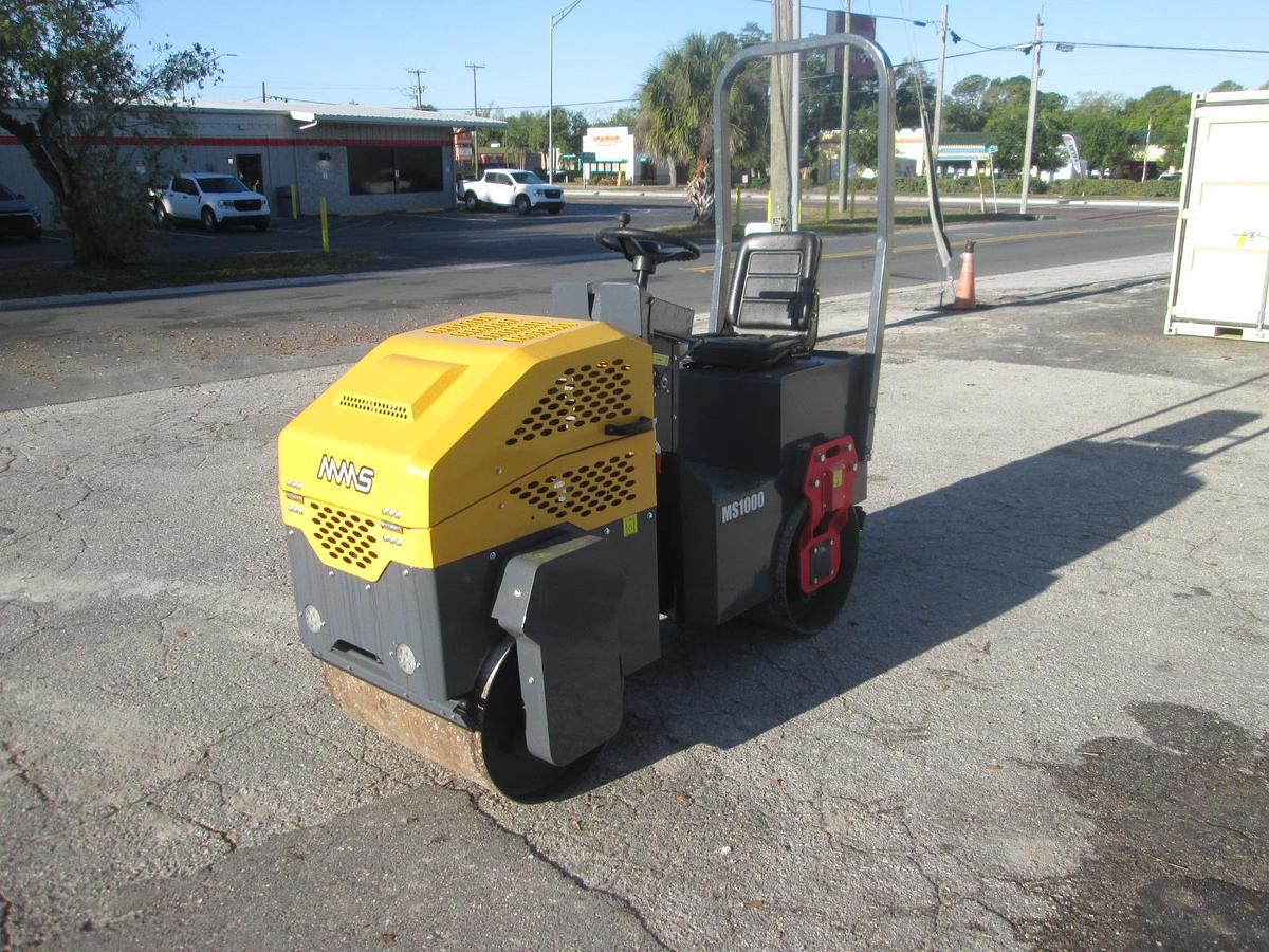 New MMS M1000 Vibratory Roller