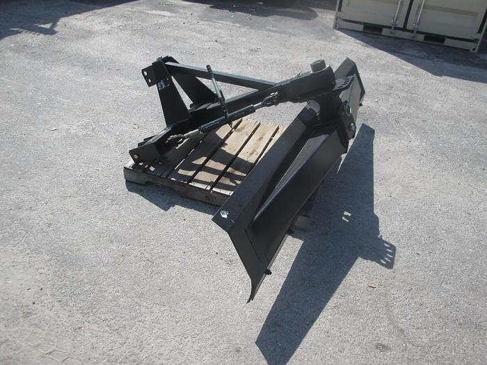 New Blue Diamond 8' Tilt and Swivel 3 Point Scrape Blade