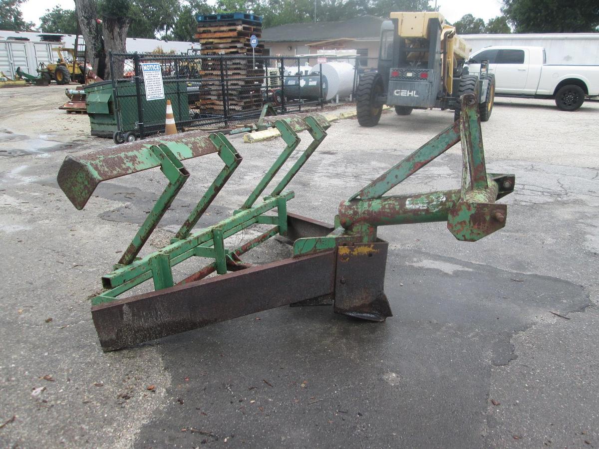 Used 7' Kennco V-Plow