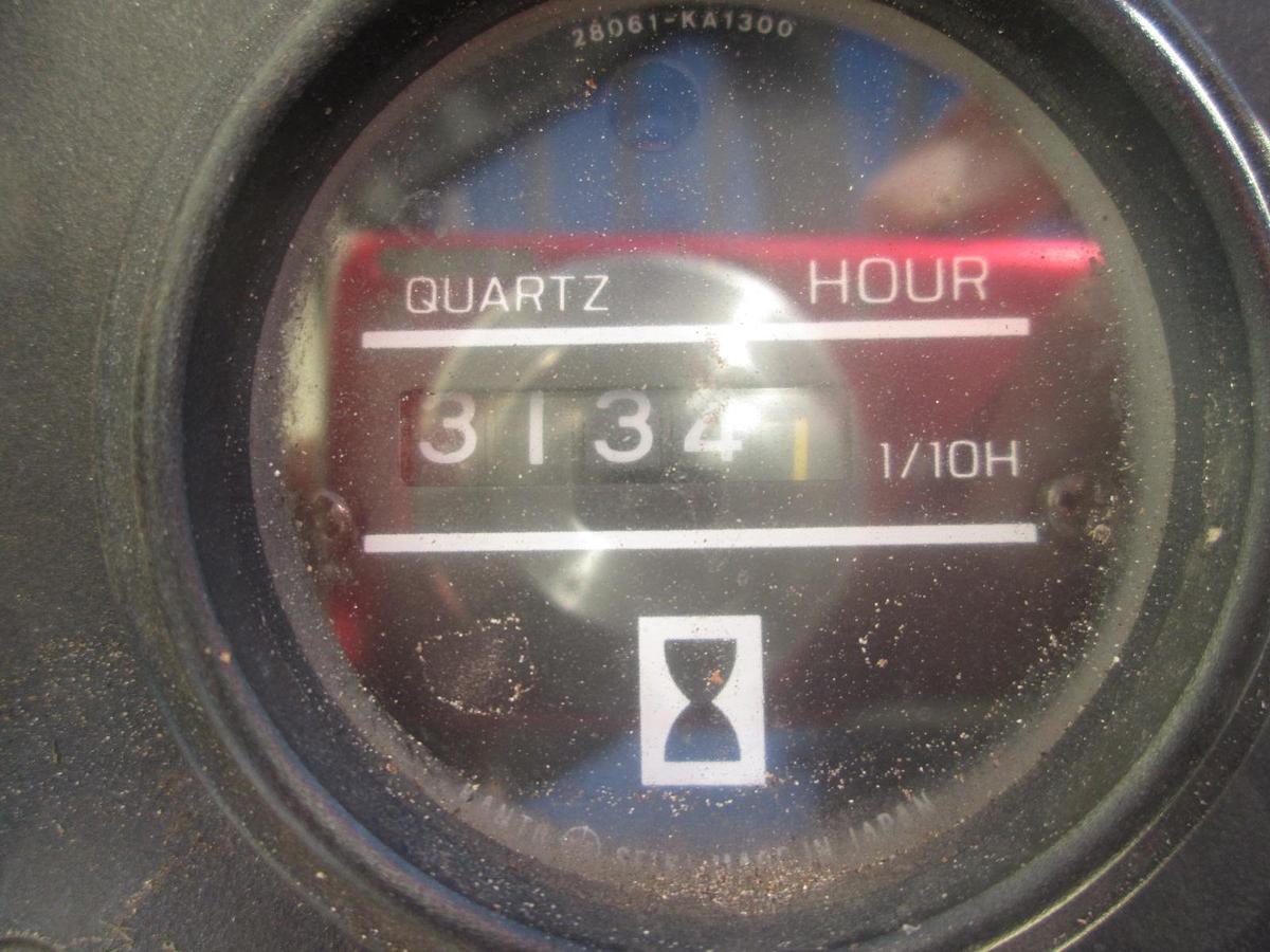 Used Nissan 3000 LB Forklift