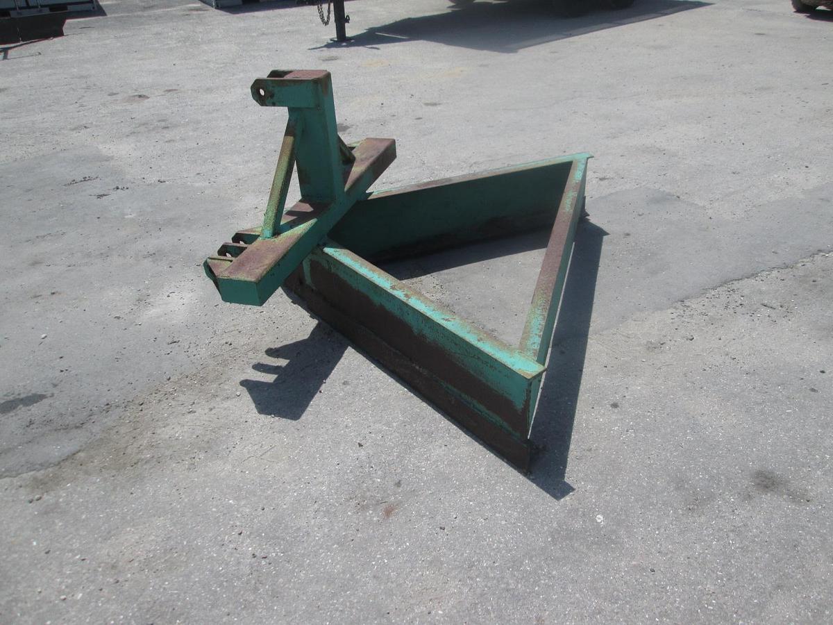 Used Kennco 6' V Plow