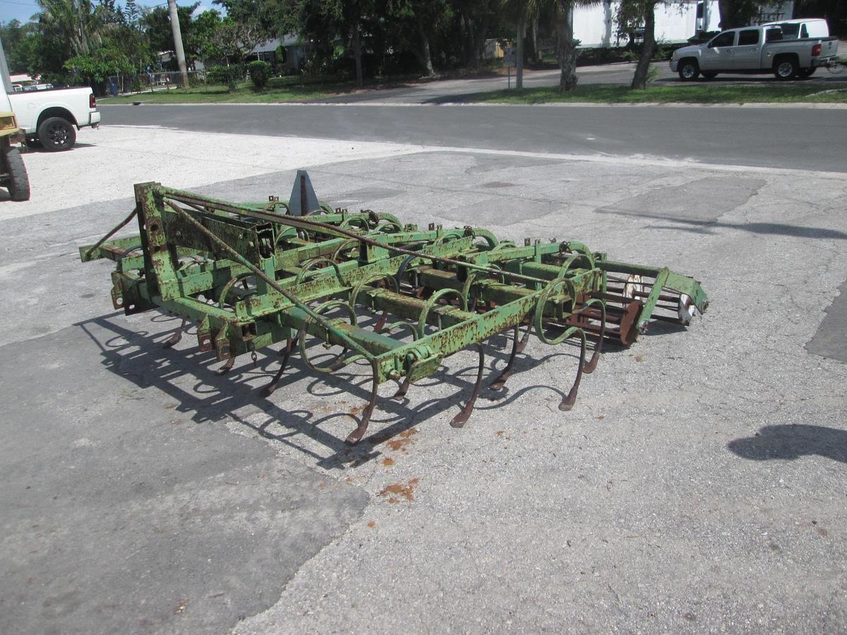 Used John Deere 10' Cultivator