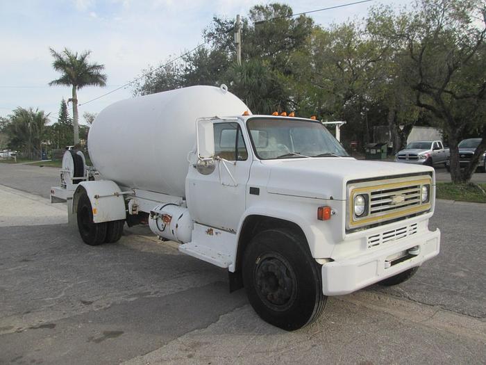 Used 1988 Chevy C70 Propane Delivery Tanker Truck