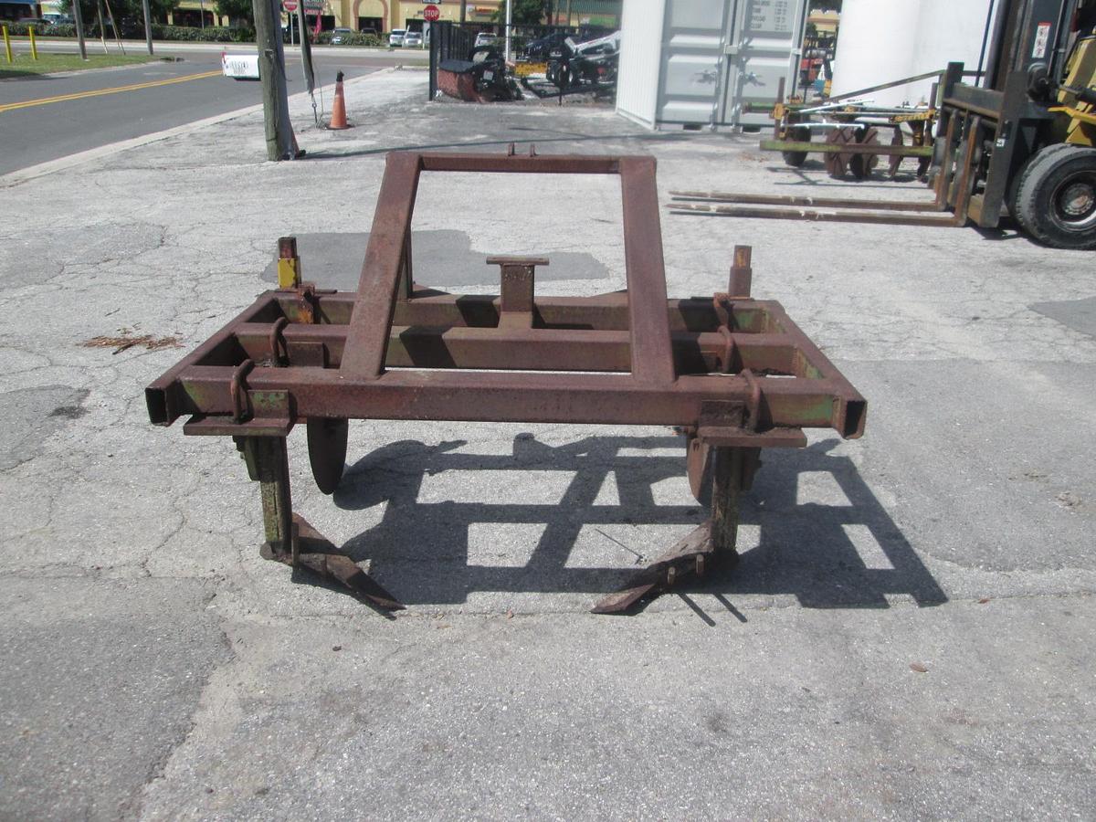 Used 3 Point Plastic Lifter