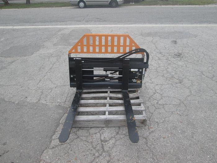 New Hydraulic 48" Skid Steer Fork Attachment