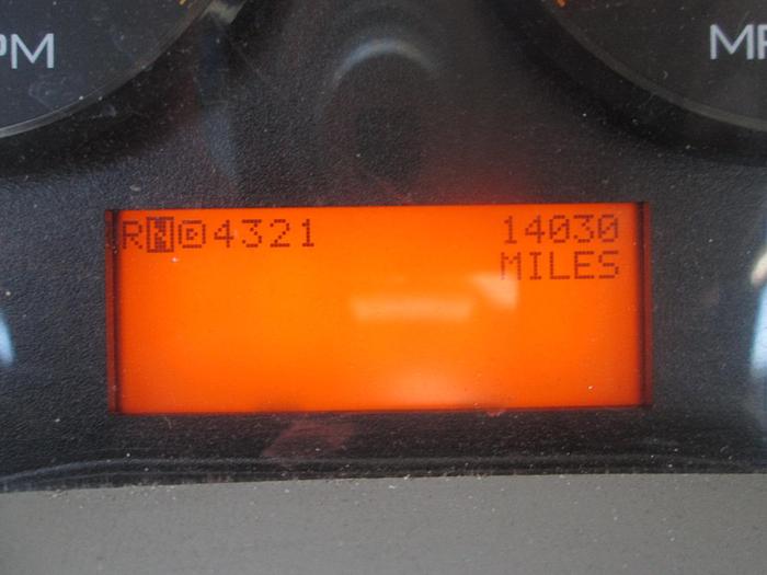 Used 2012 International 7400 Digger Derrick Truck