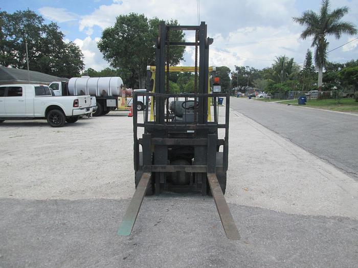 Used TCM FG40 9,000LB Forklift