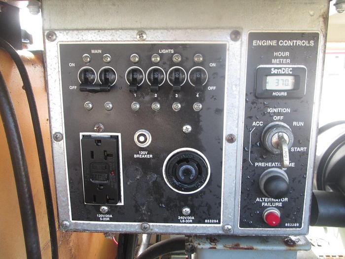 Used 2011 Terex Light Tower