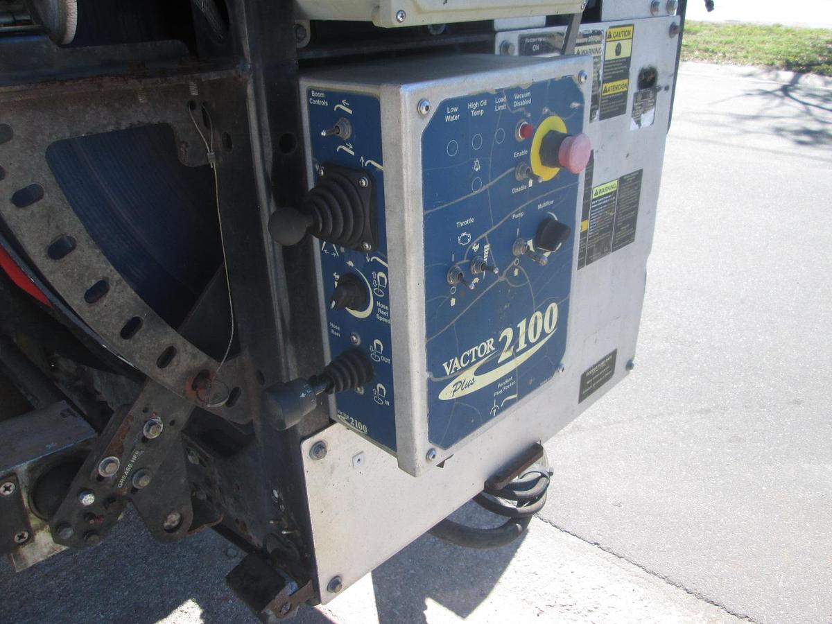 Used 2016 International Workstar Vactor Excavator Truck