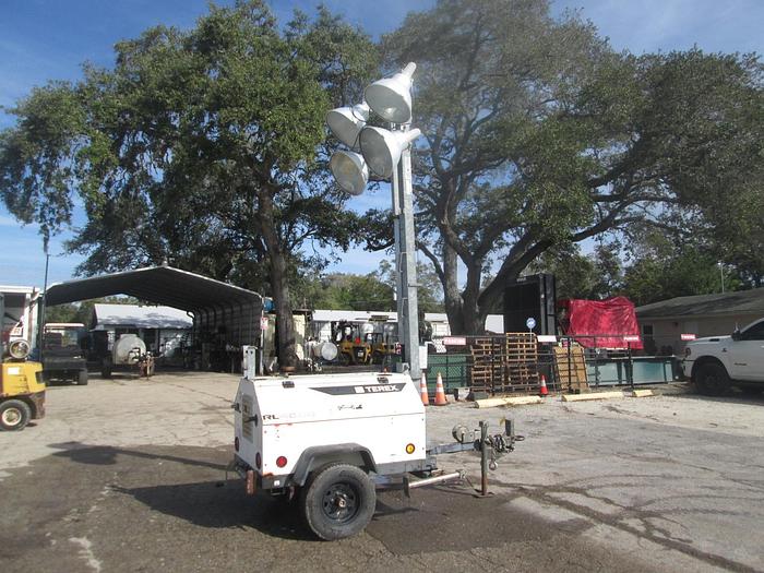 Used 2011 Terex Light Tower