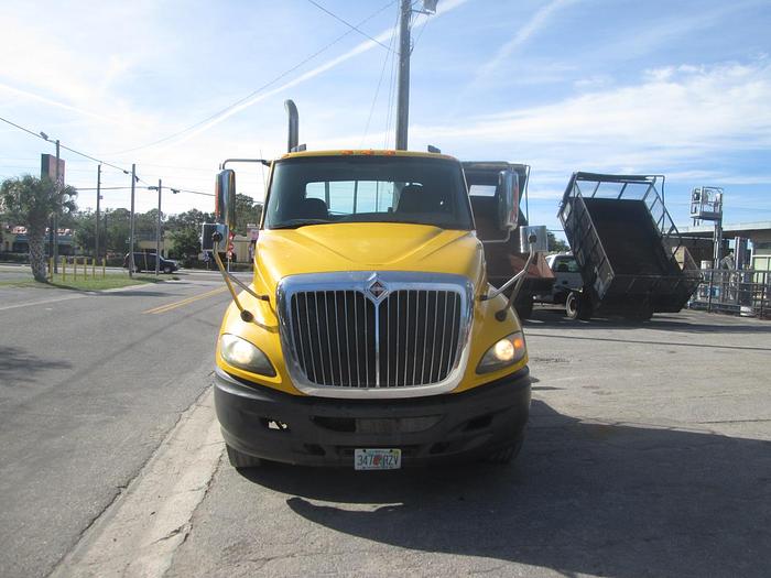 Used 2011 International Prostar Semi Day Cab