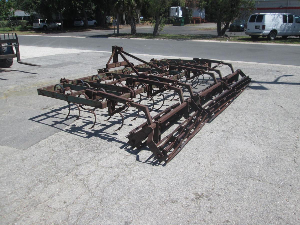 Used 14' 3 Point Scratcher With Baskets