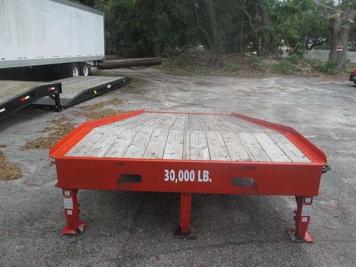 New 8'x20' Loading Ramp