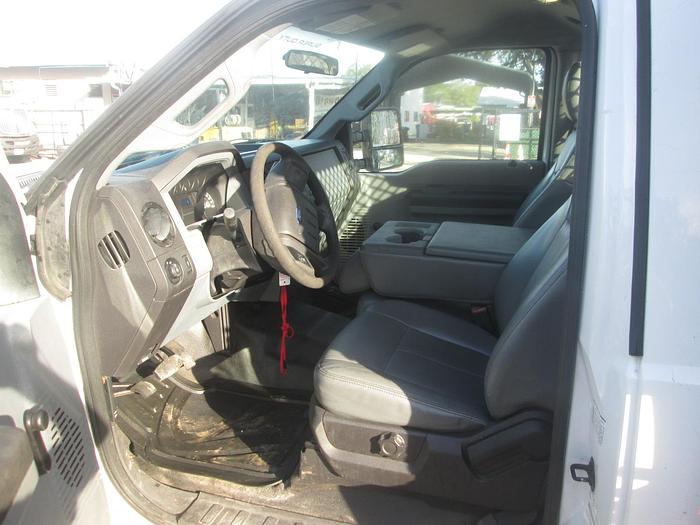 Used 2014 Ford F550 Flatbed Truck