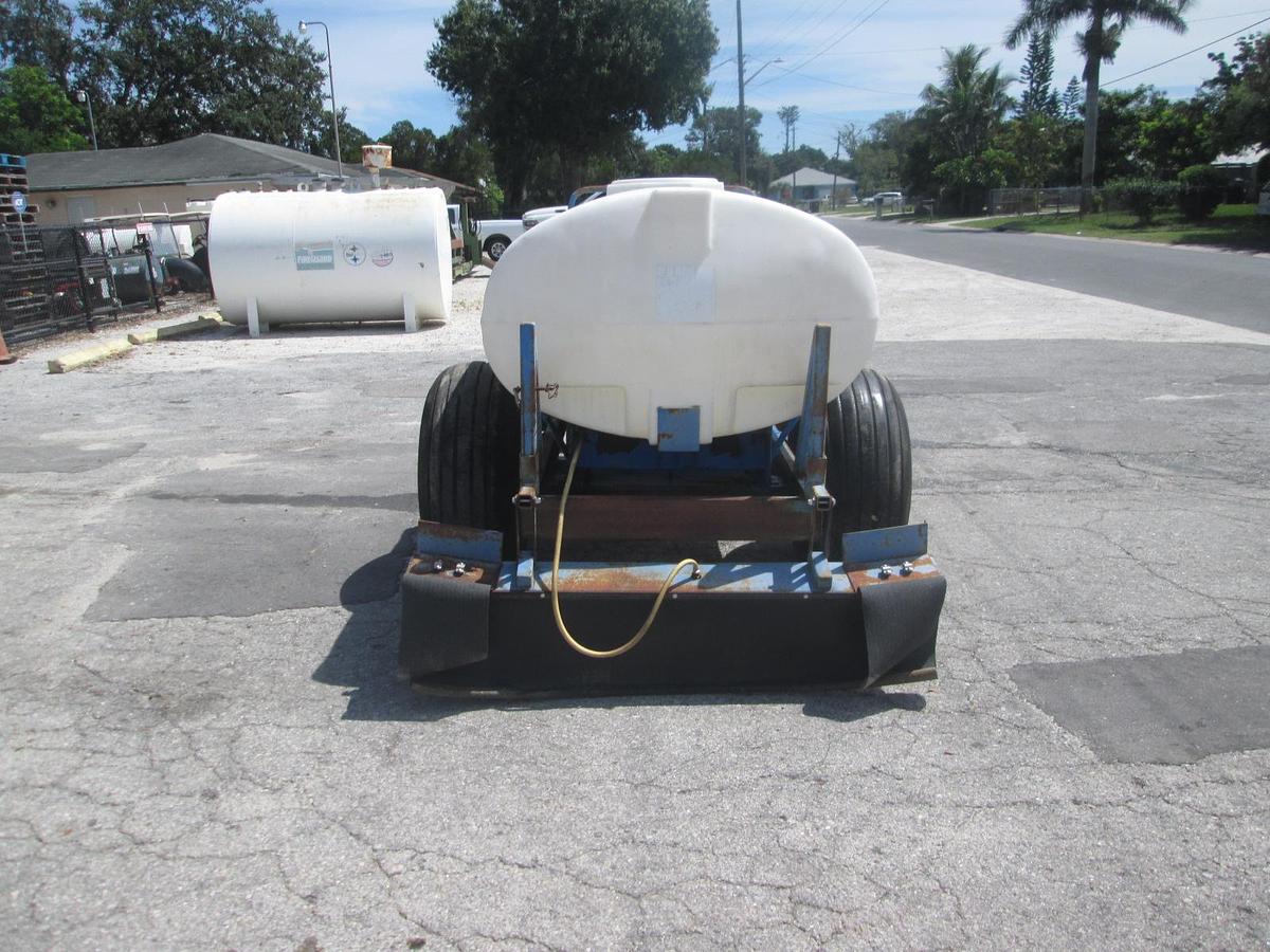 Used 700 Gallon Water Wagon Sprayer