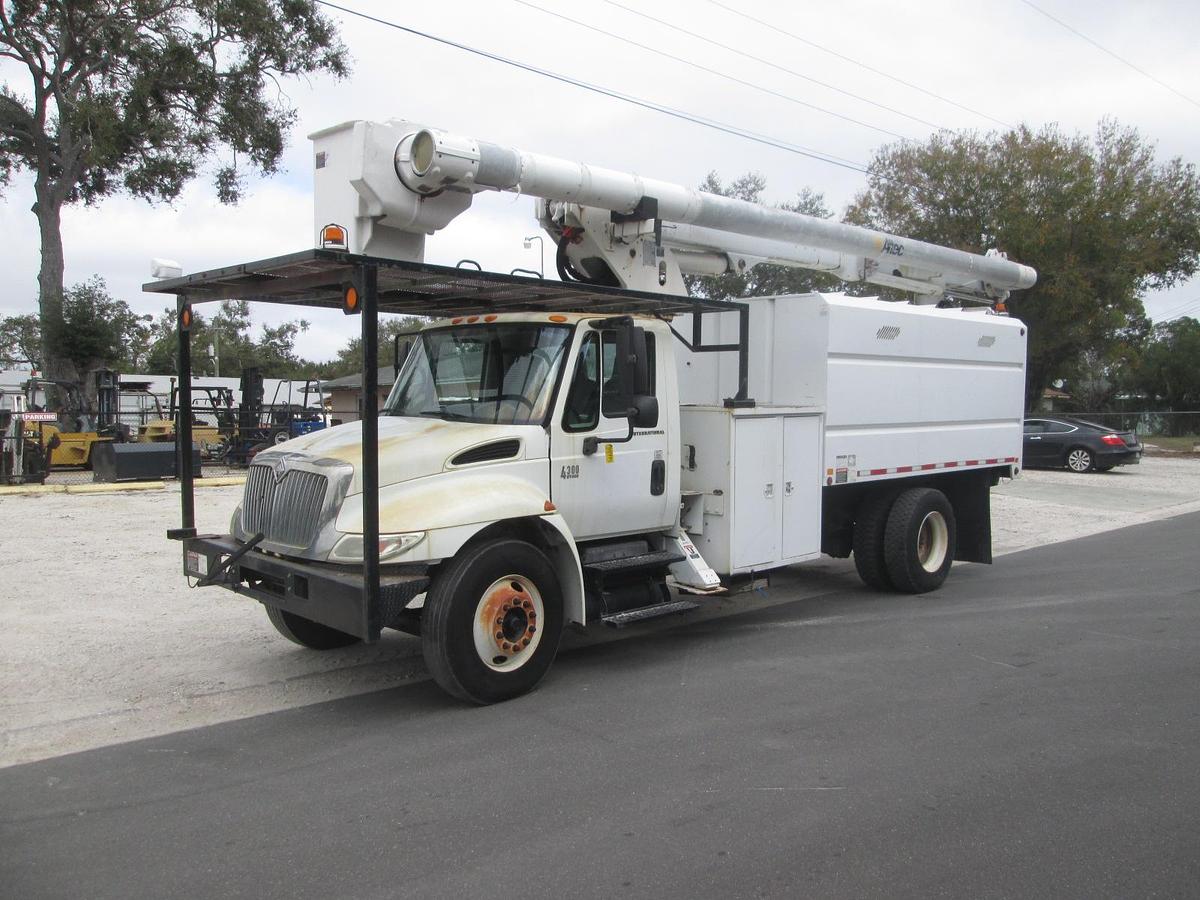 Used 2007 International 4300 Chipper Bucket Truck
