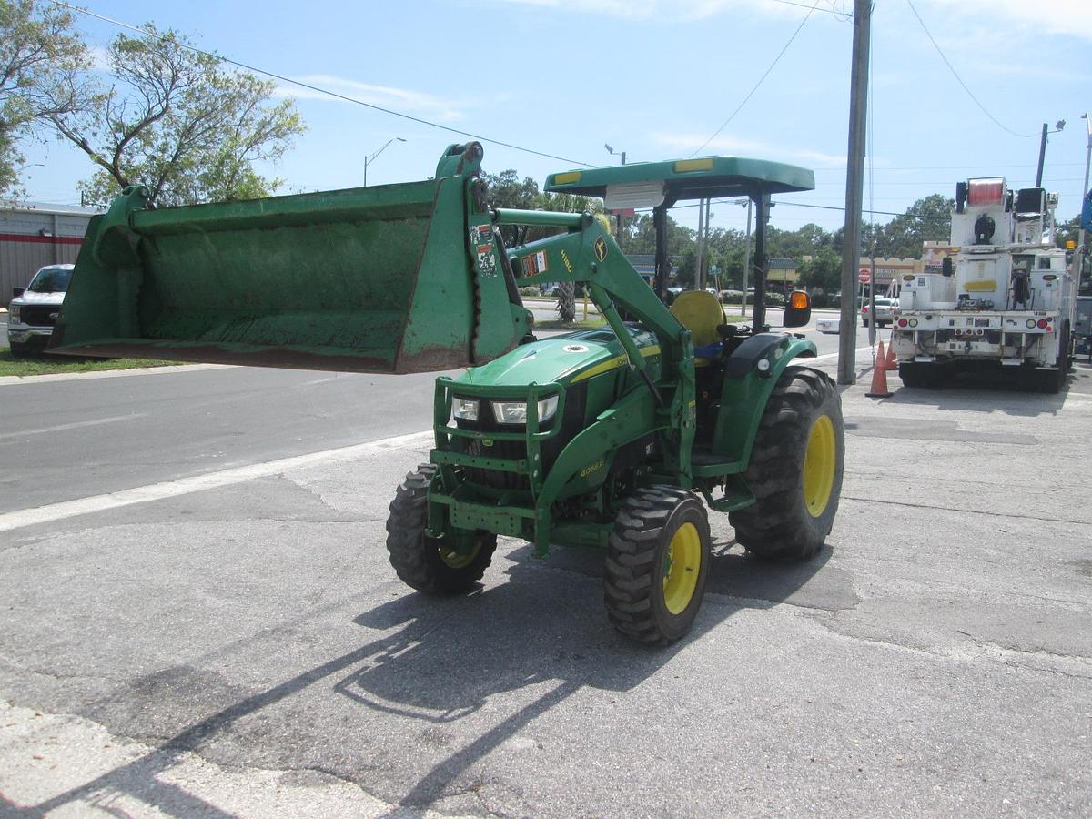 Used 2014 John Deere 4066R Front End Loader Tractor