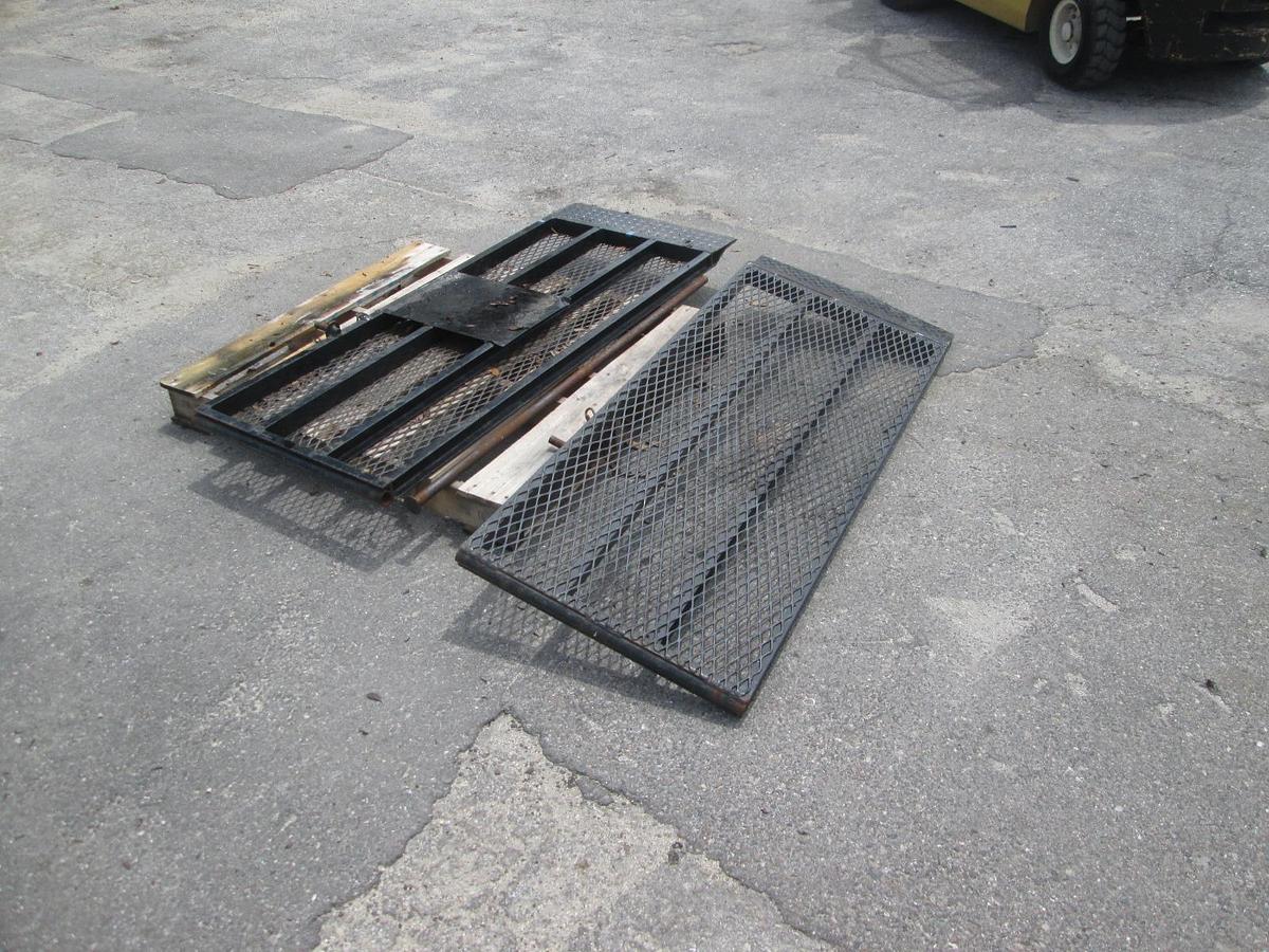 Used 5' Trailer Ramps