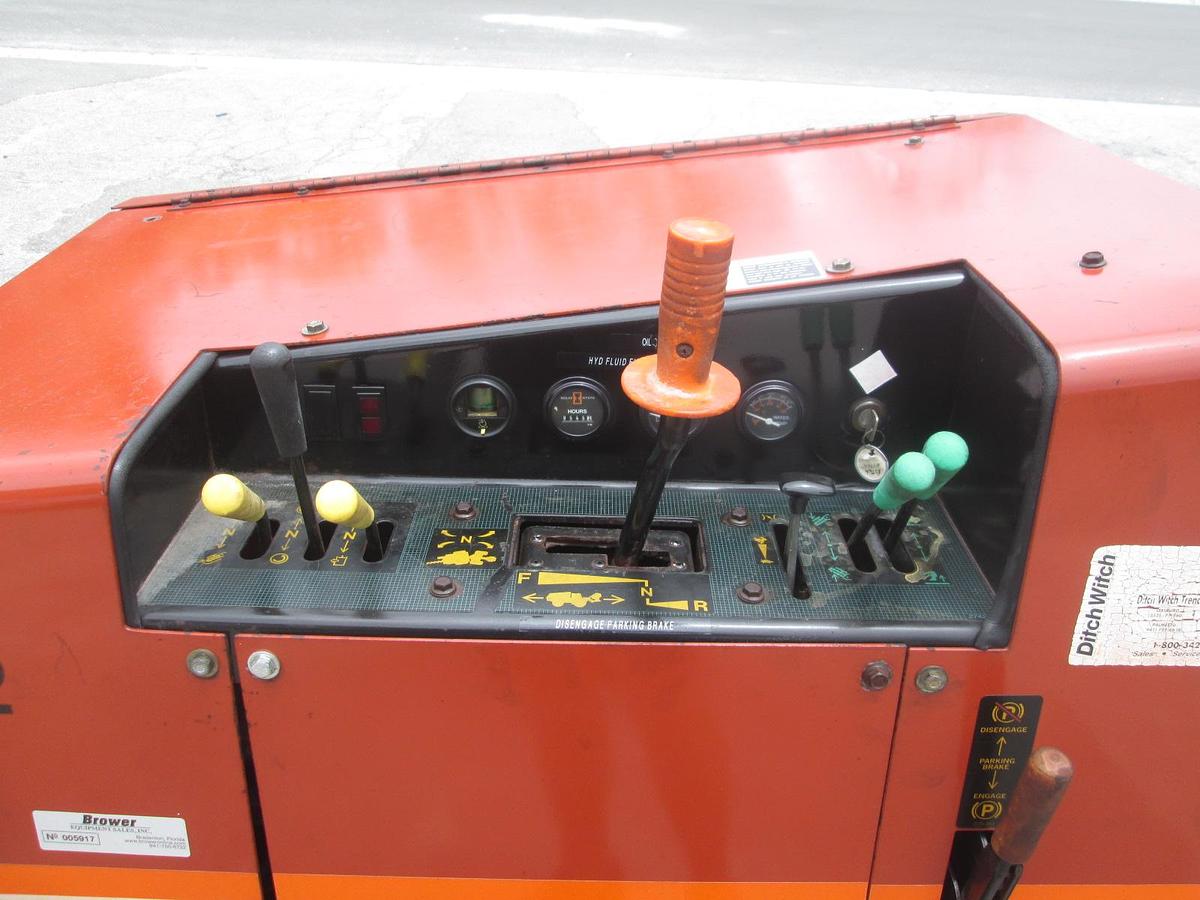Used Ditch Witch 410SX Trencher