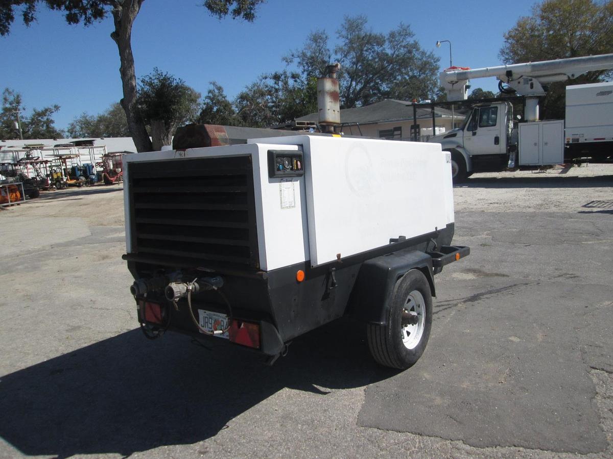 Used 2005 Atlas Copco XAS 186 DD Portable Air Compressor