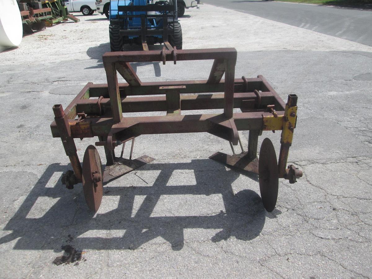 Used 3 Point Plastic Lifter